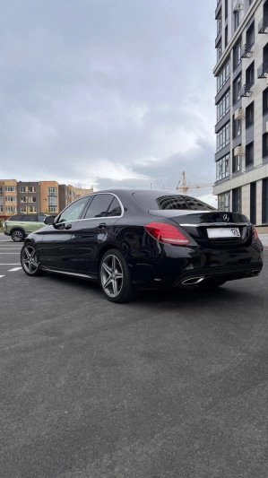 Mercedes C