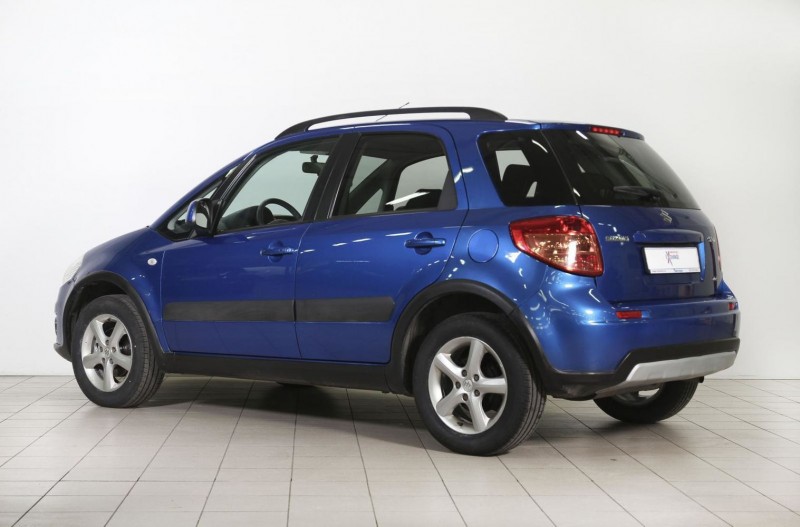 Suzuki SX4