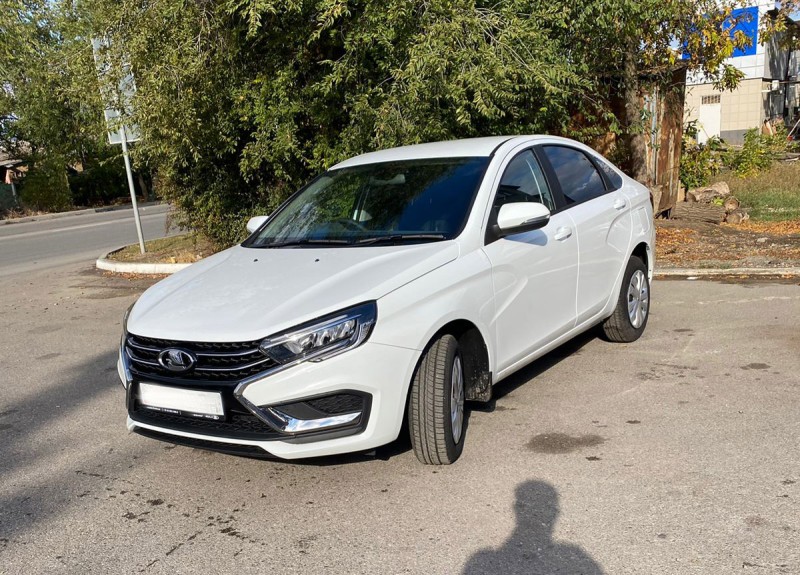 Lada Vesta